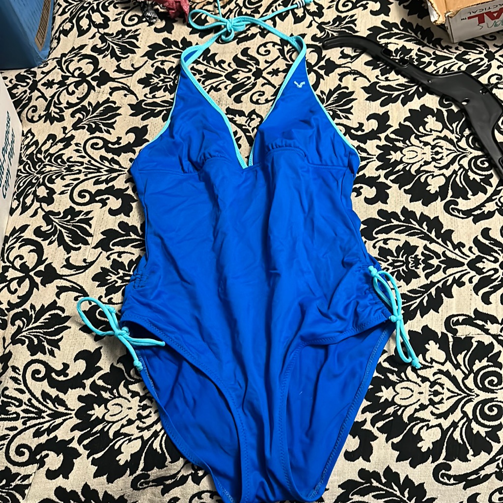 Ae Suit
